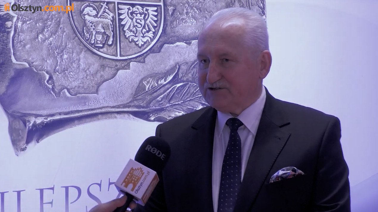 Artykuł: Najlepsi z najlepszych nagrodzeni przez marszałka. Co powiedzieli laureaci? [WIDEO]