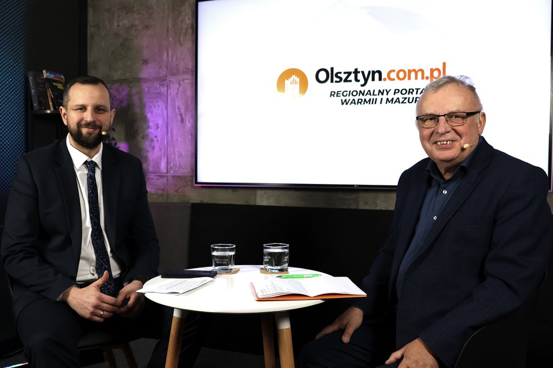Artykuł: Prezydent Olsztyna o scenie na Targu Rybnym, "dziurze" przed Wysoką Bramą, gminie Purda i podcastach w ratuszu [WIDEO]