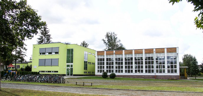 Artykuł: Koronawirus zamyka szkoły i przedszkola w Olsztynie