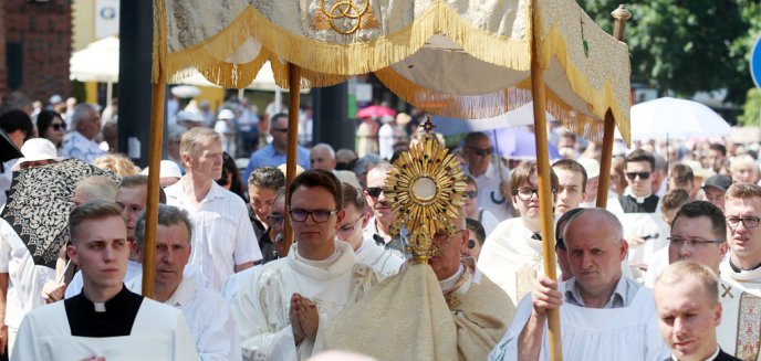 Boże Ciało - prawie 800 lat tradycji publicznego manifestowania wiary