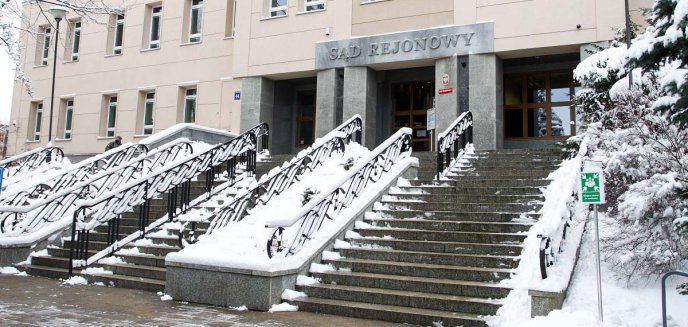 Dramat w Sądzie Rejonowym w Olsztynie. Policjanci interweniowali w ostatniej chwili