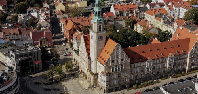 Podwyżki w olsztyńskim ratuszu. Tylko dla kierowników i głównych specjalistów