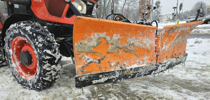 890 tys. zł za miesiąc czy 850 tys. zł za dzień? Ratusz o kosztach odśnieżania dróg: nie ma rozbieżności