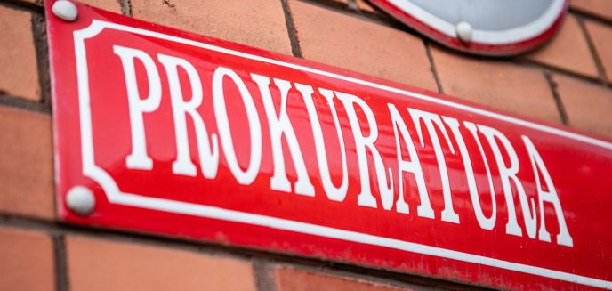 Nieoczekiwany wystrzał w komendzie policji w Szczytnie. Chodzi o broń związaną z postrzeleniem 2-latki