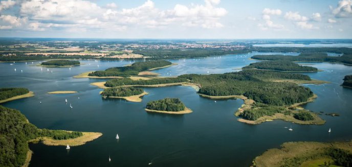 Artykuł: Mazury za 10 lat – turystyczny raj czy zmarnowana szansa?
