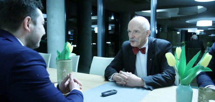 Artykuł: Janusz Korwin-Mikke specjalnie dla Olsztyn.com.pl: ''Po sanacji posprzątał Hitler, natomiast nie wiem, kto posprząta po PiS-ie''