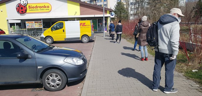 Koronawirus. Niepokojące dane - z każdym dniem coraz więcej zakażeń