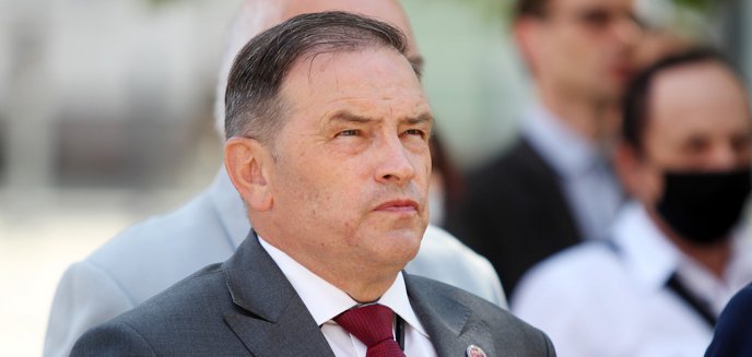 Skandal w olsztyńskim OHP. Dariusz Rudnik (PiS) miał zamknąć drzwi na klucz przed nowym komendantem